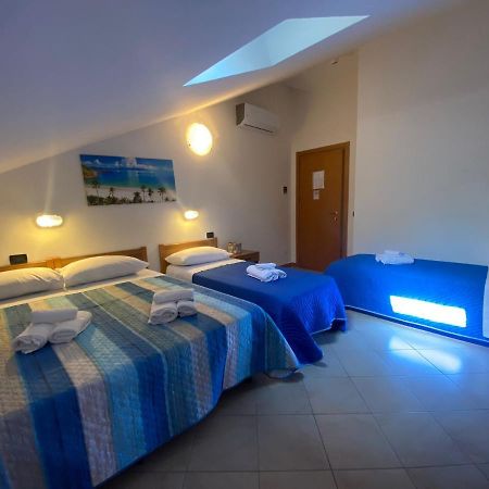 Hotel Dream Rimini Buitenkant foto