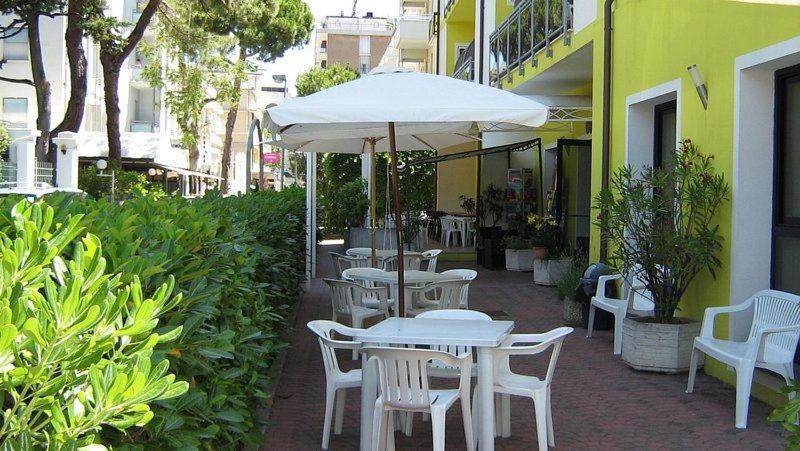Hotel Dream Rimini Buitenkant foto