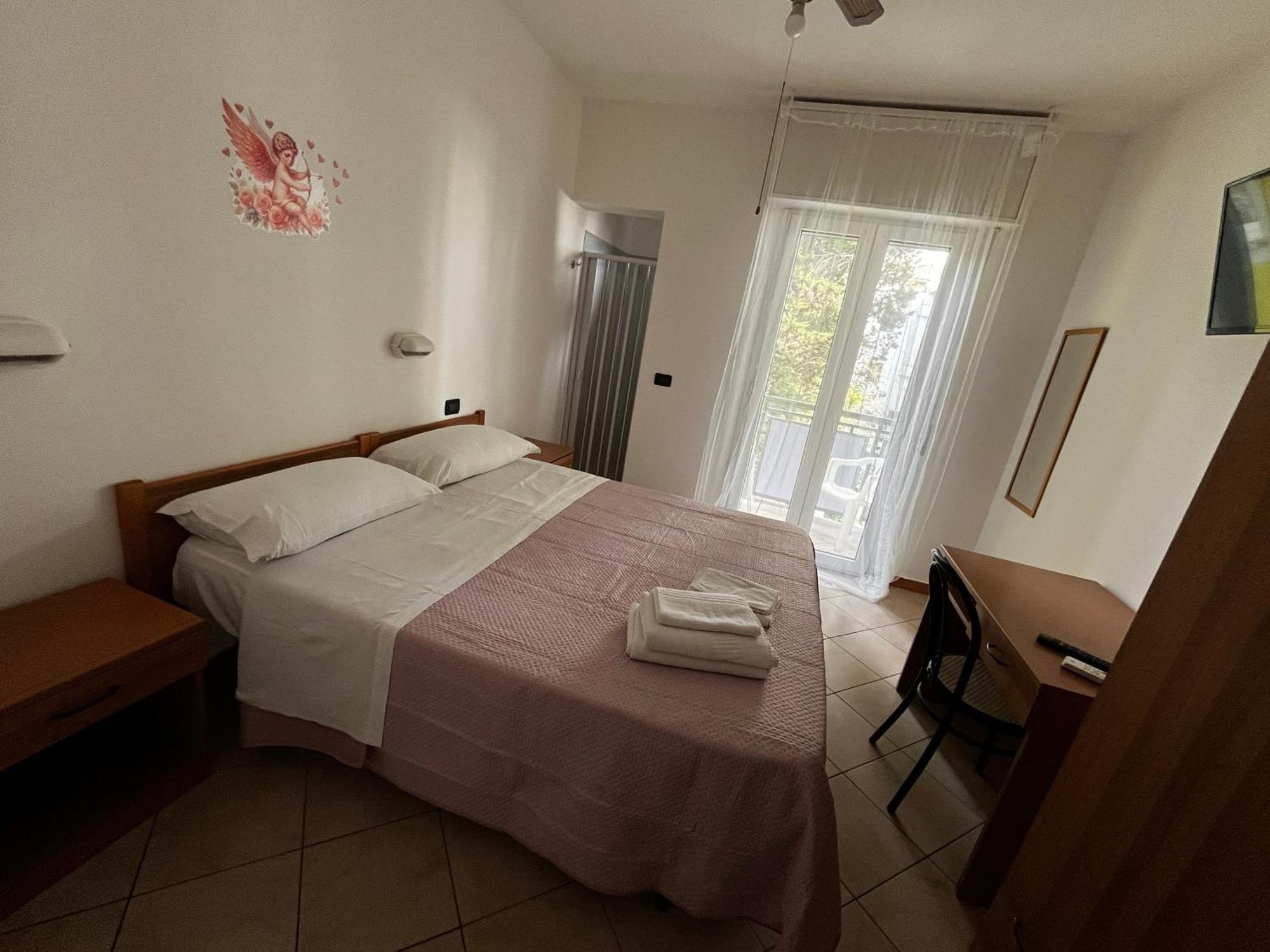 Hotel Dream Rimini Buitenkant foto